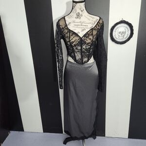 Divided Black and Gray Lace Pencil Skirt